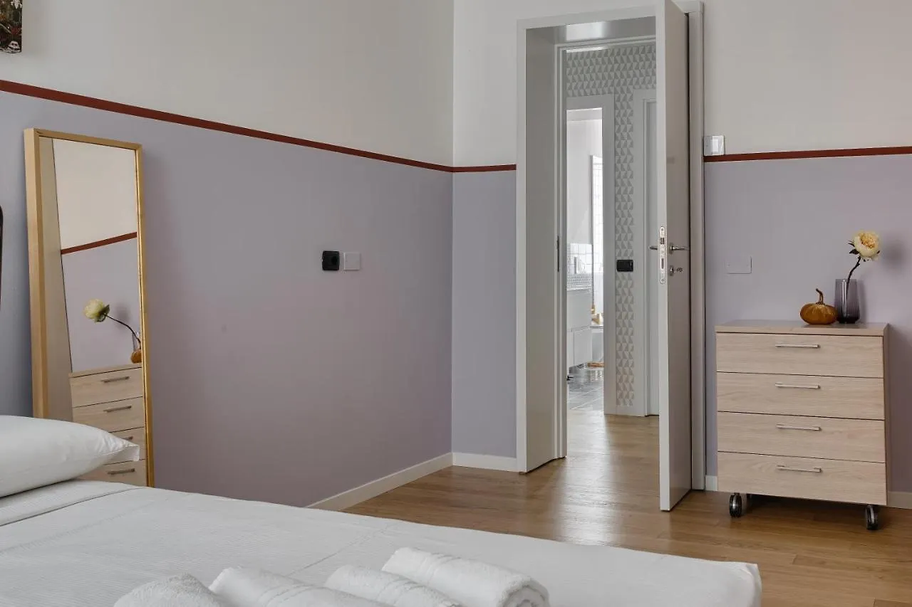 Apartament Joivy Lovely Apt, Easy Access To Centre Mediolan