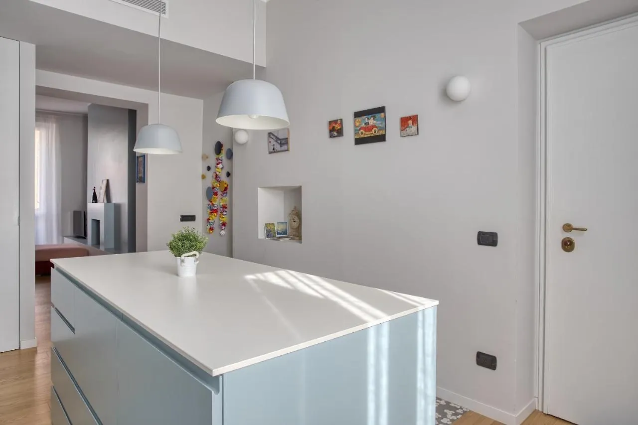 Apartament Joivy Lovely Apt, Easy Access To Centre Mediolan Włochy